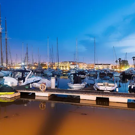 A12 - Da Luz Center *