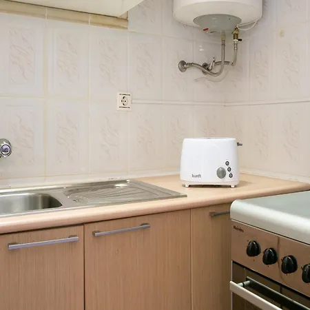 Apartment A12 - Da Luz Center