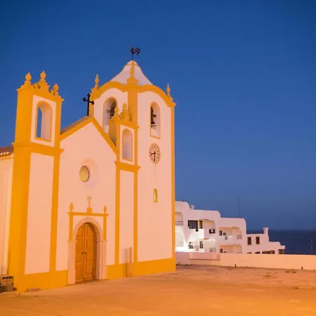 Appartement A12 - Da Luz Center *